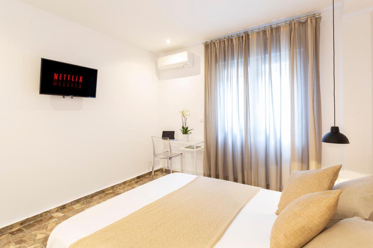 Room Boutique 32 Denia Exterior photo
